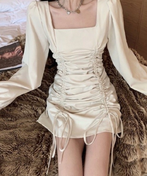 おしゃれスタ(オシャレスタ)の「ガーリーギャザーワンピース(ワンピース・レディース・ブラック/クリーム・L/XL/M/S)」の8枚目の写真
