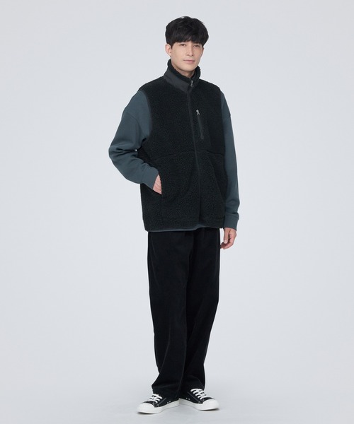 無印良品（ムジルシリョウヒン）の「ボアフリースベスト（ベスト・メンズ・ベージュ系1/ブラック/キャメル/カーキ系5・XS/S/M/L/XL/XXL）」の5枚目の写真