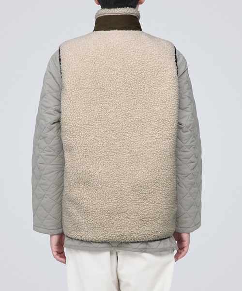 無印良品（ムジルシリョウヒン）の「ボアフリースベスト（ベスト・メンズ・ベージュ系1/ブラック/キャメル/カーキ系5・XS/S/M/L/XL/XXL）」の15枚目の写真