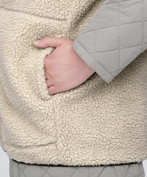 無印良品（ムジルシリョウヒン）の「ボアフリースベスト（ベスト・メンズ・ベージュ系1/ブラック/キャメル/カーキ系5・XS/S/M/L/XL/XXL）」の17枚目の写真