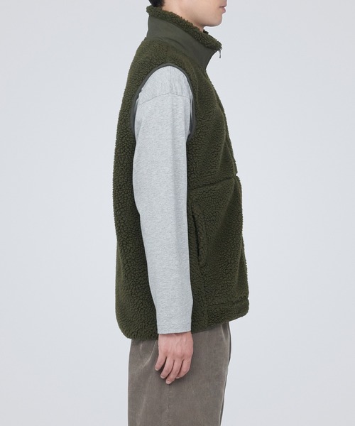 無印良品（ムジルシリョウヒン）の「ボアフリースベスト（ベスト・メンズ・ベージュ系1/ブラック/キャメル/カーキ系5・XS/S/M/L/XL/XXL）」の22枚目の写真