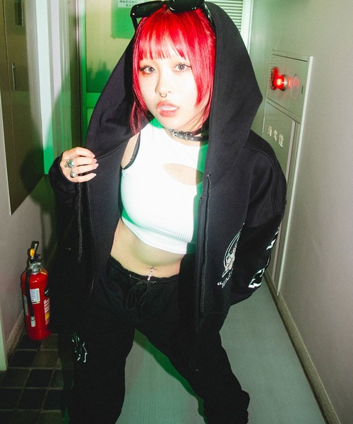 GALFY(ガルフィー)の「GA×GALFY-別注わんわんZIPパーカー(パーカー・メンズ・ブラック・L/XL)」の2枚目の写真
