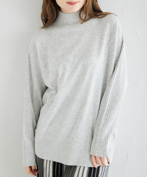 tocco closet(トッコ クローゼット)の「【ZOZO限定】タートルニット(ニット/セーター・レディース・ライトグレー/ブラック/オフホワイト/ベージュ/ブルー・M)」の3枚目の写真