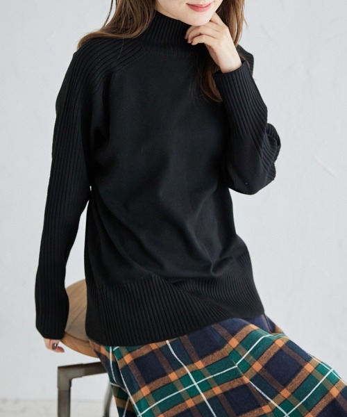 tocco closet(トッコ クローゼット)の「【ZOZO限定】タートルニット(ニット/セーター・レディース・ライトグレー/ブラック/オフホワイト/ベージュ/ブルー・M)」の10枚目の写真