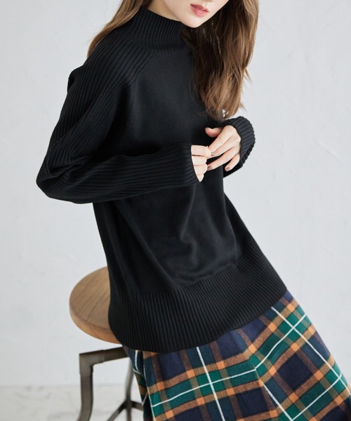 tocco closet(トッコ クローゼット)の「【ZOZO限定】タートルニット(ニット/セーター・レディース・ライトグレー/ブラック/オフホワイト/ベージュ/ブルー・M)」の12枚目の写真