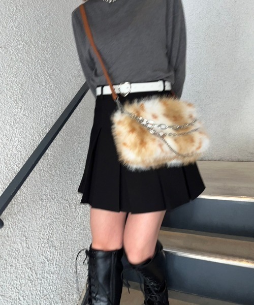 nemne store(ネンネストア)の「【Ne/Flim】3wayファーミニボストンチェーンバッグ(ボストンバッグ・レディース・シルバー/ゴールド・フリー)」の15枚目の写真