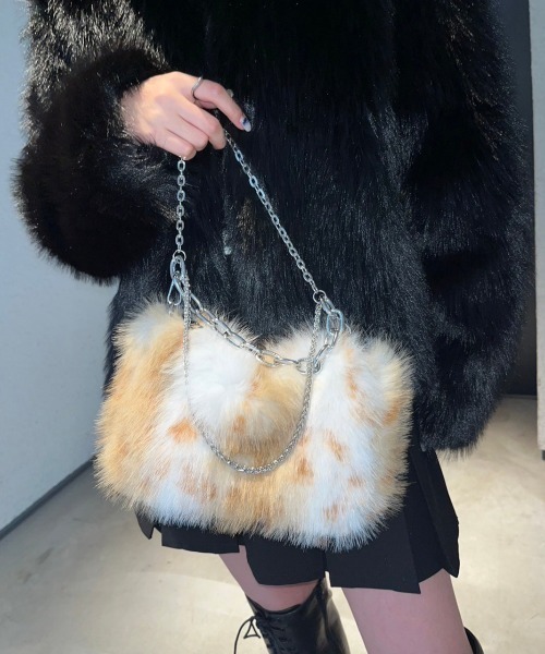 nemne store(ネンネストア)の「【Ne/Flim】3wayファーミニボストンチェーンバッグ(ボストンバッグ・レディース・シルバー/ゴールド・フリー)」の13枚目の写真