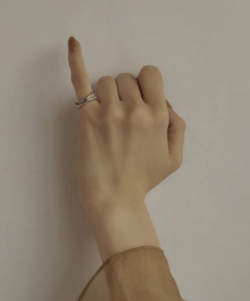 GOLDY（ゴールディ）の「【GOLDY】ニュアンス ライン セット ピンキーリング / 5230404（リング・レディース・ゴールド/ゴールド系その他2/シルバー/シルバー系その他・FREE）」の6枚目の写真