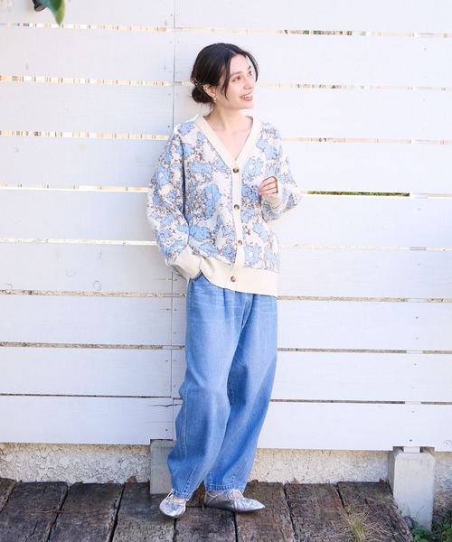 BAYFLOW（ベイフロー）の「フラワージャガードニットカーディガン（カーディガン/ボレロ・レディース・ブラック系/ベージュ系/ブルー系/イエロー系・SMALL/MEDIUM）」の20枚目の写真