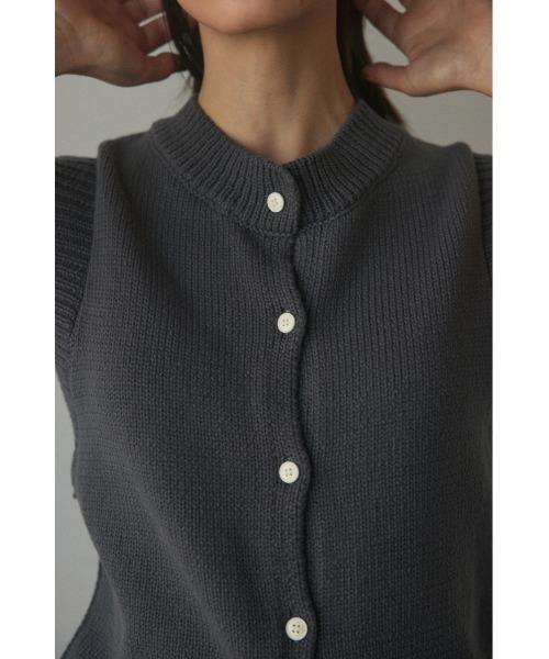 BLACK BY MOUSSY(ブラックバイマウジー)の「front button vest(フロントボタンベスト)(ベスト・レディース・ライトグリーン/オフホワイト/チャコールグレー・FREE)」の10枚目の写真