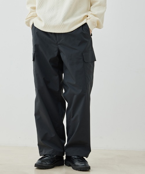  j.n.r.d（ジェー・エヌ・アール・ディー）の「j.n.r.d/ドローストリングワイドカーゴパンツ（カーゴパンツ・メンズ・ブラック/カーキ・LL/L/M）」の2枚目の写真