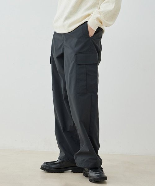  j.n.r.d（ジェー・エヌ・アール・ディー）の「j.n.r.d/ドローストリングワイドカーゴパンツ（カーゴパンツ・メンズ・ブラック/カーキ・LL/L/M）」の12枚目の写真