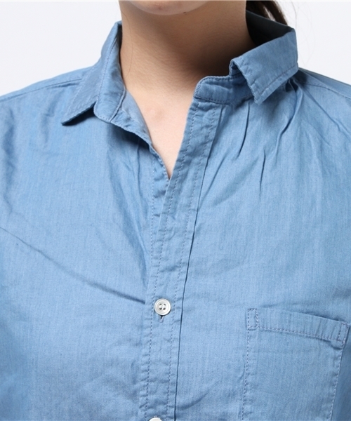 LIVI it（リヴィ イット）の「【LIVI it】Ｂｉｇデニムシャツ（シャツ/ブラウス・レディース・インディゴブルー/ブルー・LARGE/MEDIUM）」の6枚目の写真