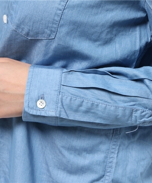LIVI it（リヴィ イット）の「【LIVI it】Ｂｉｇデニムシャツ（シャツ/ブラウス・レディース・インディゴブルー/ブルー・LARGE/MEDIUM）」の7枚目の写真