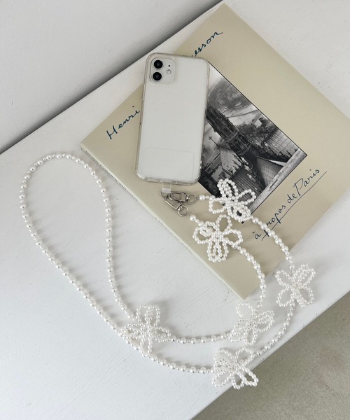 Me%（ミィパーセント）の「【ストラップシート付き】オハナビーズモバイルショルダーストラップ 109516（スマホグッズ・レディース・グレー/アイボリー/クリア・FREE）」の4枚目の写真
