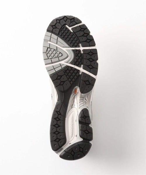 NEW BALANCE（ニューバランス）の「【New Balance / ニューバランス】M2002RX（スニーカー・メンズ・チャコールグレー・28cm/27.5cm/27cm/26.5cm/26cm）」の11枚目の写真