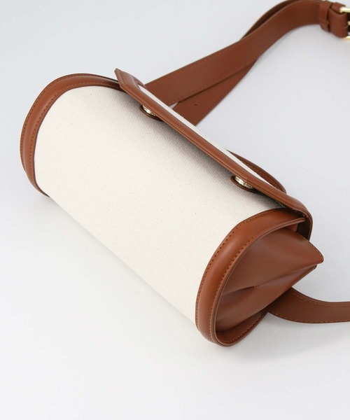 Gready Brilliant（グレディブリリアン）の「キャンバスロールバッグ（ハンドバッグ・レディース・ブラック/キャメル・FREE）」の22枚目の写真