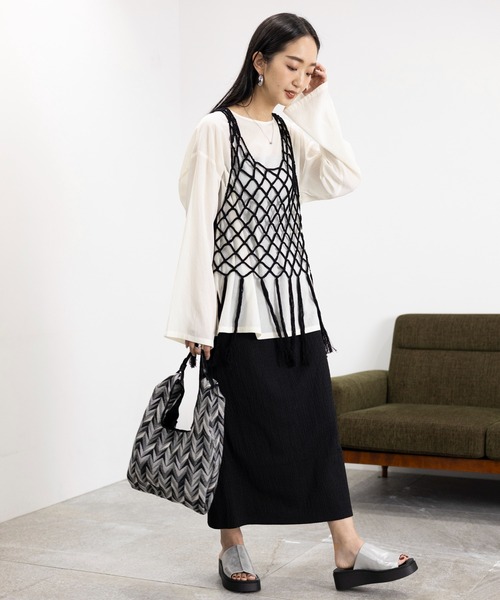 LEPSIM（レプシィム）の「ドライシアープルオーバー　992111（Tシャツ/カットソー・レディース・サンドベージュ/チャコールグレー/オフホワイト・FREE）」の9枚目の写真