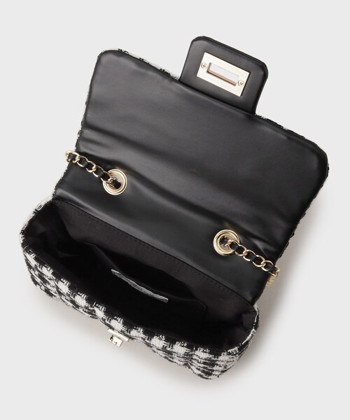 OPAQUE.CLIP（オペークドットクリップ）の「◆【2WAY】スクエアキルティングチェーンショルダーバッグ（ショルダーバッグ・レディース・ブラック系1/アイボリー/ブラック・00）」の11枚目の写真