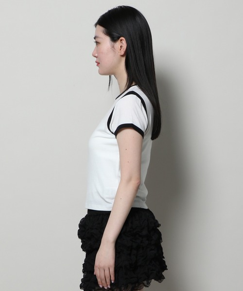 YOUTHKREW（ユースクルー）の「YOUTHKREW／スリムクロップＴ  2122438（Tシャツ/カットソー・レディース・ブラック/ホワイト・FREE）」の13枚目の写真