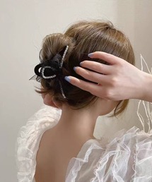 meJane（ミージェーン）の「スパンコール＆リボン ヘアクリップ（バレッタ/ヘアクリップ）」
