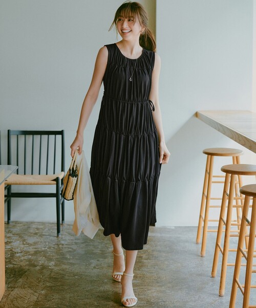 ANY SIS(エニィスィス)の「【WEB・一部店舗限定】ティアード ワンピース(ワンピース・レディース・オレンジ系/ブラック系・1/2/3)」の2枚目の写真