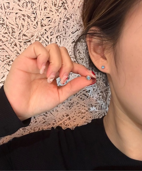 Burner（バーナー）の「【OKUOKU　0909】シンプル ピアス 誕生石 両耳用 oku-pierce-679836607459-4（ピアス（両耳用）・レディース・B/G/I/P/R/Y/その他4/その他7/その他9/K/L/M/N/その他6/A/J/O/Q/X/Z/その他8/その他10/C/D/E/F/S/V/W/その他1/その他2/その他3/その他5/H/T・FREE）」の8枚目の写真