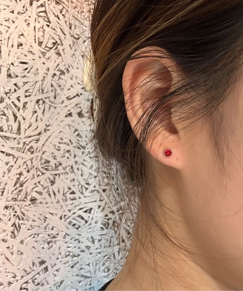 Burner（バーナー）の「【OKUOKU　0909】シンプル ピアス 誕生石 両耳用 oku-pierce-679836607459-4（ピアス（両耳用）・レディース・B/G/I/P/R/Y/その他4/その他7/その他9/K/L/M/N/その他6/A/J/O/Q/X/Z/その他8/その他10/C/D/E/F/S/V/W/その他1/その他2/その他3/その他5/H/T・FREE）」の11枚目の写真