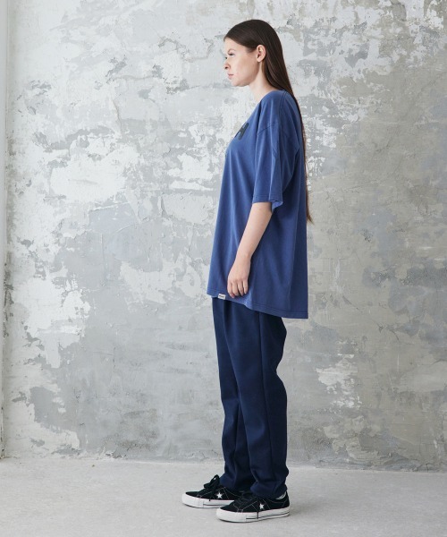 rehacer(レアセル)の「rehacer : Flower Patch Fade CS / フラワー パッチ フェイド カットソー(Tシャツ/カットソー・メンズ・スミクロ/アイボリー/ネイビー・X-LARGE/SMALL/MEDIUM/LARGE)」の17枚目の写真