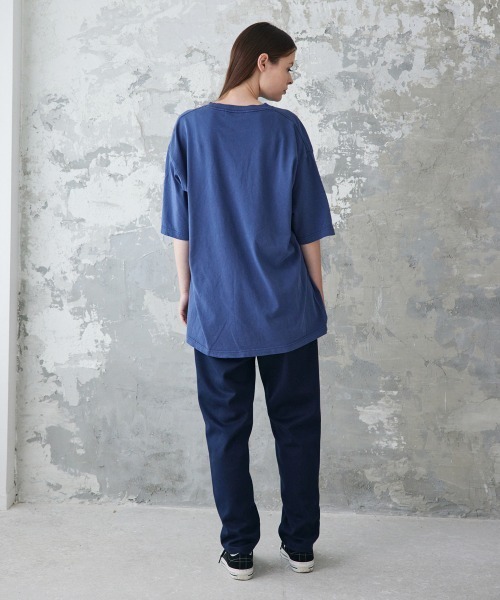 rehacer(レアセル)の「rehacer : Flower Patch Fade CS / フラワー パッチ フェイド カットソー(Tシャツ/カットソー・メンズ・スミクロ/アイボリー/ネイビー・X-LARGE/SMALL/MEDIUM/LARGE)」の18枚目の写真