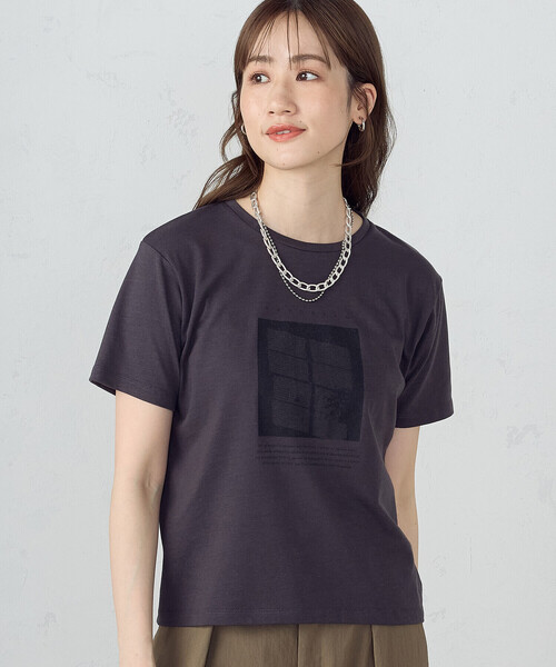 COMME CA ISM（コムサイズム）の「フォトプリント半袖Ｔシャツ（Tシャツ/カットソー・レディース・チャコール/ライトグレー/ピンク/アイボリー・SMALL/MEDIUM/LARGE）」の11枚目の写真
