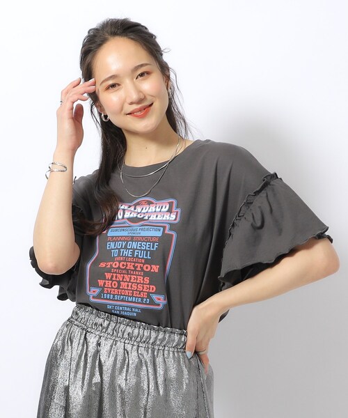 45R カディフリル フリル 切り替え Tシャツ 綿100% サイズ0 ホワイト 45R カディフリル フリル 切り替え Tシャツ 綿100% サイズ0