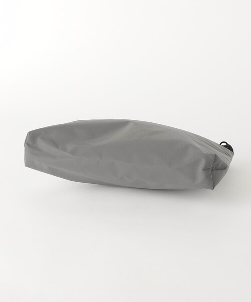 WEEKEND(ER)（ウィークエンダー）の「【別注】 ＜WEEKEND(ER)＞ リフレクター サコッシュ（ショルダーバッグ・メンズ・ブラック/グレー・FREE）」の11枚目の写真