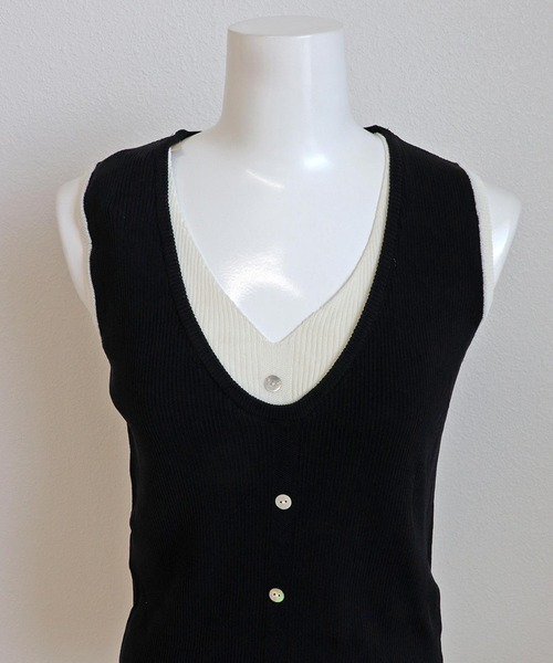 OSYAREVO（オシャレボ）の「レイヤード風 ベスト トップス（ベスト・レディース・ホワイト/ブラック・ONESIZE）」の9枚目の写真