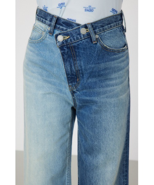 RODEO CROWNS WIDE BOWL(ロデオクラウンズワイドボウル)の「アシンメトリーDENIM PT(デニムパンツ・レディース・ブルー/ブラック・SMALL/MEDIUM/LARGE)」の18枚目の写真