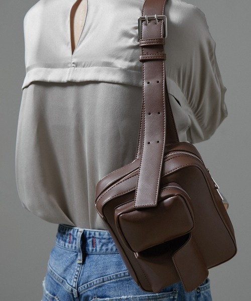 【セール】Cameraボディーバッグ(ボディバッグ/ウエストポーチ)|SALON adam et rope'(サロン アダム エ ロペ) 【セール】Cameraボディーバッグ(ボディバッグ/ウエストポーチ)|SALON adam et rope'(サロン アダム エ ロペ)