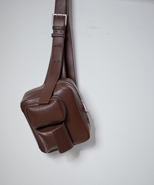 【セール】Cameraボディーバッグ(ボディバッグ/ウエストポーチ)|SALON adam et rope'(サロン アダム エ ロペ) 【セール】Cameraボディーバッグ(ボディバッグ/ウエストポーチ)|SALON adam et rope'(サロン アダム エ ロペ)