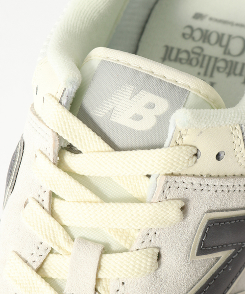NEW BALANCE(ニューバランス)の「New Balance (ニューバランス) U574LGAN(スニーカー・メンズ・ホワイト・28.5cm/28cm/27.5cm/27cm/26.5cm/26cm/25.5cm)」の8枚目の写真