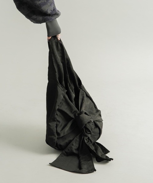 KBF(ケイビーエフ)の「アレンジリボンナイロンBAG(ショルダーバッグ・レディース・バーガンディー/カーキ/ブラック・ONE)」の2枚目の写真