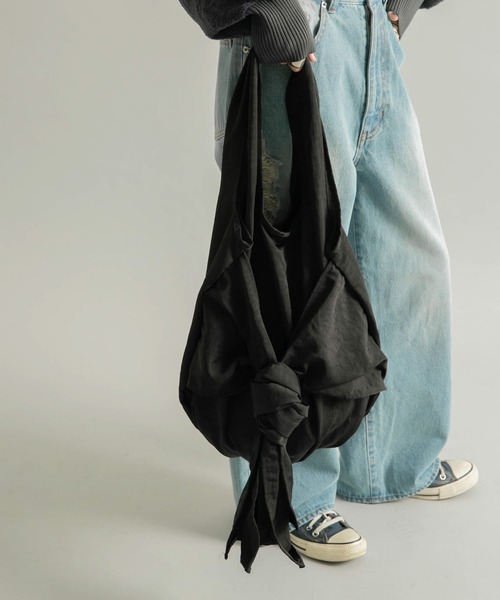 KBF(ケイビーエフ)の「アレンジリボンナイロンBAG(ショルダーバッグ・レディース・バーガンディー/カーキ/ブラック・ONE)」の8枚目の写真