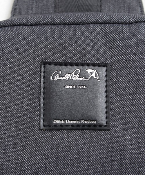 Arnold Palmer（アーノルドパーマー）の「デニムルック ボディバッグ（ボディバッグ/ウエストポーチ・メンズ・ブラック/ネイビー/ブラウン・F）」の6枚目の写真