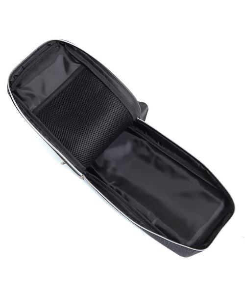 Arnold Palmer（アーノルドパーマー）の「デニムルック ボディバッグ（ボディバッグ/ウエストポーチ・メンズ・ブラック/ネイビー/ブラウン・F）」の8枚目の写真