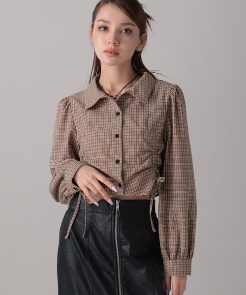 FOREVER 21（フォーエバー トゥエンティーワン）の「【2024FW】フロントシャーリングシャツ（シャツ/ブラウス・レディース・オフホワイト/ブラック/ブラック系その他/ブルー/オレンジ・FREE）」の9枚目の写真