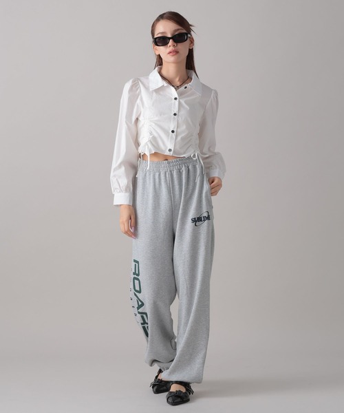 FOREVER 21（フォーエバー トゥエンティーワン）の「【2024FW】フロントシャーリングシャツ（シャツ/ブラウス・レディース・オフホワイト/ブラック/ブラック系その他/ブルー/オレンジ・FREE）」の14枚目の写真