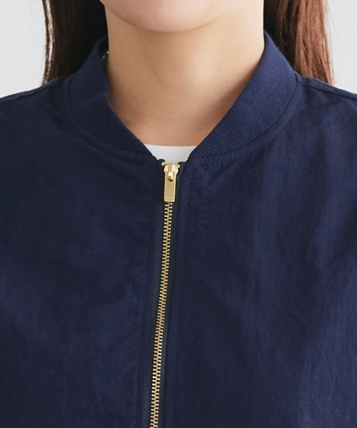 Pierrot（ピエロ）の「パフスリーブMA-1ブルゾン（MA-1・レディース・ブラック/アイボリー/ネイビー・L/M）」の14枚目の写真