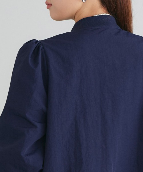 Pierrot（ピエロ）の「パフスリーブMA-1ブルゾン（MA-1・レディース・ブラック/アイボリー/ネイビー・L/M）」の15枚目の写真