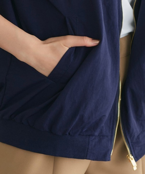 Pierrot（ピエロ）の「パフスリーブMA-1ブルゾン（MA-1・レディース・ブラック/アイボリー/ネイビー・L/M）」の17枚目の写真