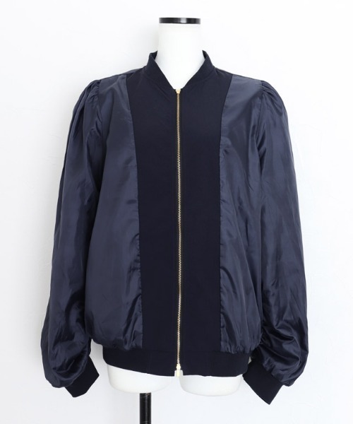 Pierrot（ピエロ）の「パフスリーブMA-1ブルゾン（MA-1・レディース・ブラック/アイボリー/ネイビー・L/M）」の21枚目の写真