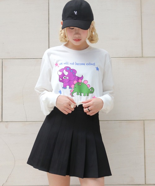 UNIT CHEST(ユニットチェスト)の「【UNIT CHEST】unique unisex long sleeve T-shirt/ユニークユニセックス ロンT OIF designer eggs コラボ 恐竜by manami_makifuji(Tシャツ/カットソー・レディース・ブラック/ホワイト/杢グレー・S/L/M)」の5枚目の写真
