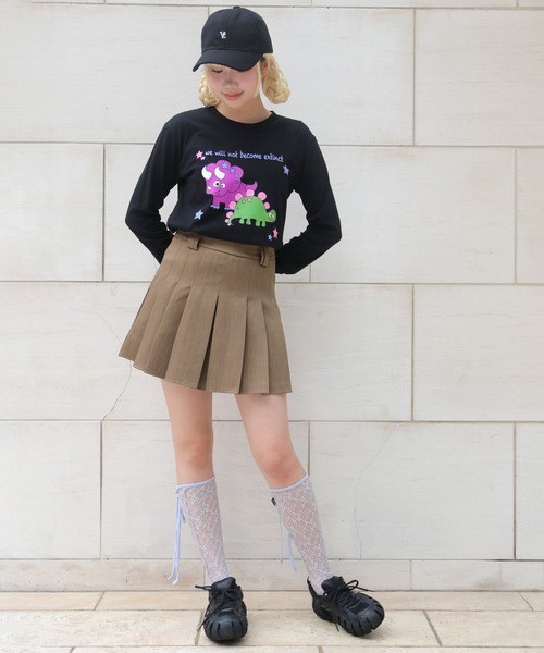 UNIT CHEST(ユニットチェスト)の「【UNIT CHEST】unique unisex long sleeve T-shirt/ユニークユニセックス ロンT OIF designer eggs コラボ 恐竜by manami_makifuji(Tシャツ/カットソー・レディース・ブラック/ホワイト/杢グレー・S/L/M)」の19枚目の写真